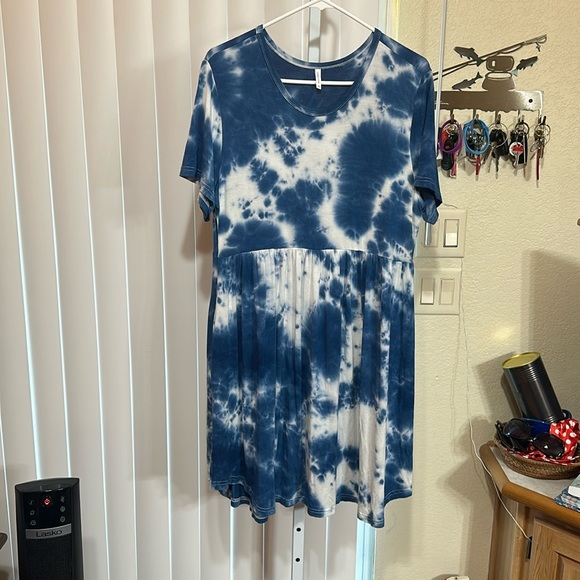 Longyaun Tie Dye Dress - Picture 1 of 5